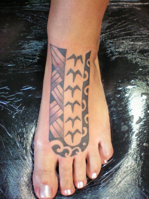 16 Awesome Tribal Foot Tattoos | Only Tribal