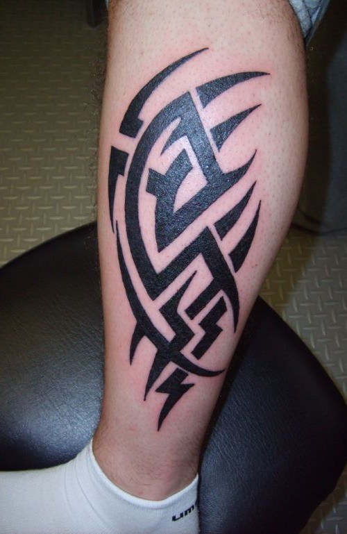 26 Fascinating Tribal Leg Tattoos