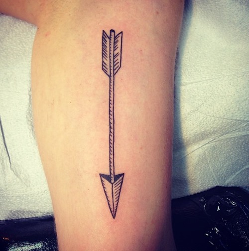 8 Stunning Tribal Arrow Tattoos