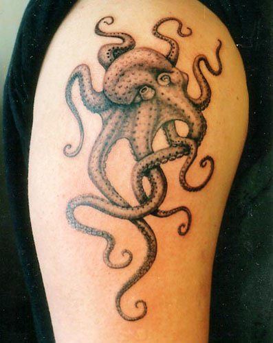 Evil skulloctopus mascot in engraving technique Vector illustration  Octopus  tattoo design Pirate skull tattoos Mermaid tattoos