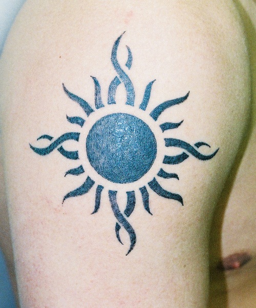 22 Awesome Tribal Sun Tattoo | Only Tribal