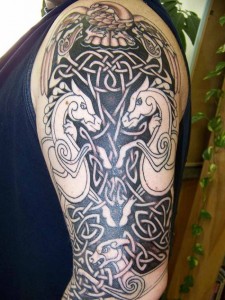Tribal Sleeves Tattoos